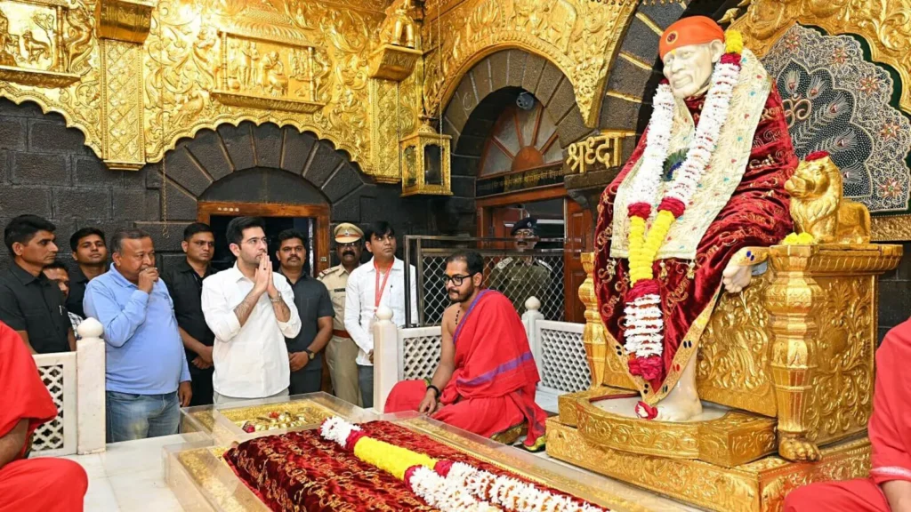 hyderabad to shirdi cab
